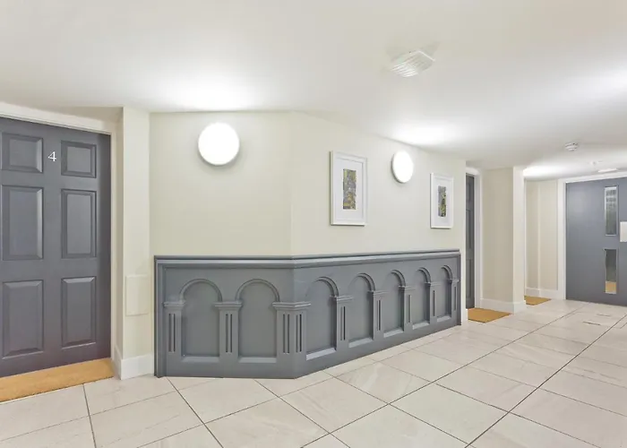 Sandgate Chapel - Self Check In Apartment Penrith