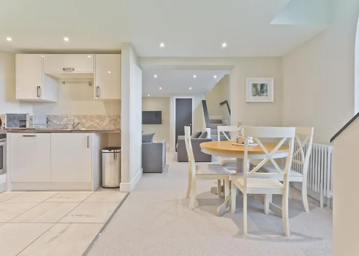 Apartment Sandgate Chapel - Self Check In Penrith