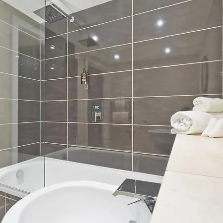 Sandgate Chapel - Self Check In *